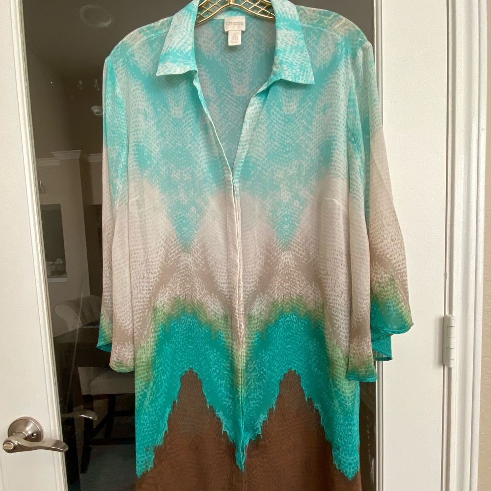 🙂 !!Deal!! Chico’s Tunic Top 🙂